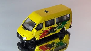 Mercedes Sprinter - Joy City - Yellow - Picture 1 of 9