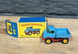 OLD VINTAGE LESNEY MATCHBOX # 49 MERCEDES UNIMOG ORIGINAL BOX