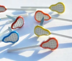 LACROSSE STICK BRADS Crosse Sport Scrapbooking Creazione Carte Timbratura - Foto 1 di 1