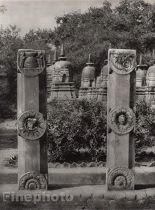 1928 Original INDIA Buddha Gaya Pillars Garden Stupas Photo Art By HURLIMANN - Picture 1 of 1