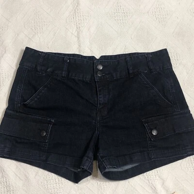 Calvin Klein Jeans Cargo Shorts Women's Size 12 Dark Denim Jean Pockets - Image 1 of 4