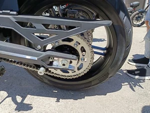New: Kit Para Catena SRT 700 X SX S Dal 2025 Accessori QJMOTOR SRT700 Paracatena - Imagen 1 de 8