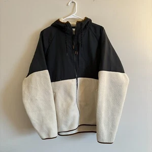 Old Navy Sherpa Jacket Womens XL Activewear Gray and White Full Zip - Picture 1 of 10