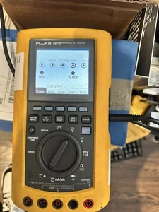 Multímetro gráfico Fluke 867B nueva pantalla LCD/componente de prueba similar a Huntron Fc - Imagen 1 de 19