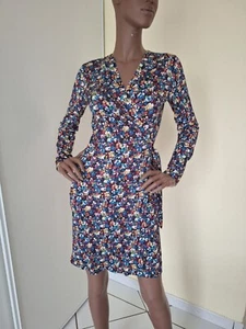 ANTIGEL LISE CHARMEL ROBE PORTEFEUILLE TAILLE 2 FLEUR IMPRIMEE REF ELC7251 - Imagen 1 de 9