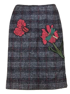 Zara Grey Red Wool Blend Tweed Check Floral Applique Pencil Skirt Medium NWT A2 - Picture 1 of 9