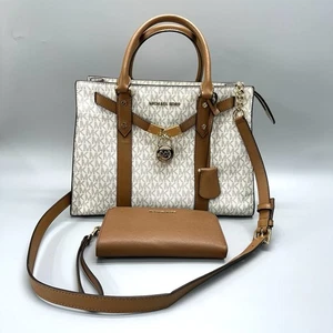 Cartera Michael Kors Nouveau Hamilton Mediana Logo y Cuero Vainilla/Bellota - Imagen 1 de 20