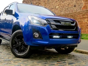 Lazer Lamps ISUZU D-MAX (2017-2020) LOWER GRILLE MOUNTING KIT - Picture 1 of 7