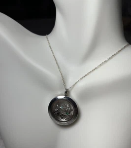 Origami Owl 925 Silver Charm Crystal Living Locket Necklace, Dog/Cat/Girl Charms - Picture 1 of 8