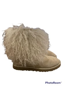 mongolian uggs size 8