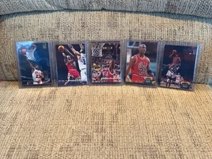 5 Different Topps Stadium Club Cards - All MICHAEL JORDAN - Chicago BULLS - Picture 1 of 3