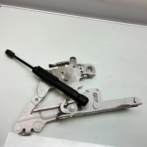 2012 - 2016 BMW 3 SERIES 328I F30 FRONT RIGHT BONNET HINGE 7239416 OEM - Picture 1 of 10