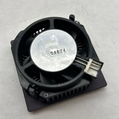 RARE Intel BP80502133 Pentium 133Mhz SU073  w/ Factory OEM Heat Sink and Fan - Image 1 of 4