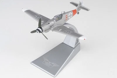AA27107 Corgi Bf 109G 1/72 Model Red 8 Luftwaffe III./JG 300 - Image 1 of 2