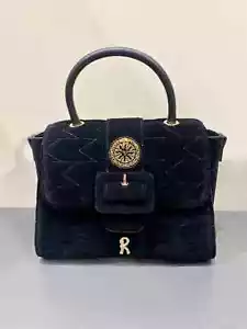 Roberta di Camerino Handtasche und Schultergurt Samt Stepp Schwarz Rio Klein - Bild 1 von 2