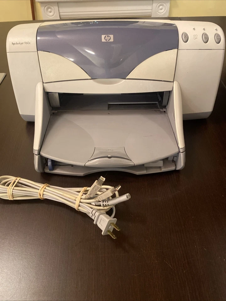 HP Deskjet 960c Color  Standard Printer With Power & USB Cord - Image 1 of 4