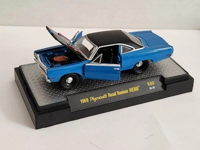 M2 MACHINES 69 Plymouth Road Runner HEMI R80 1/64 - Image 1 of 4