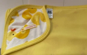 Manta de seguridad para bebé Carter’s White Yellow Rubber Ducky Duck Squeeze Me - Imagen 1 de 2