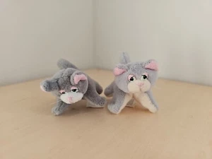 Vintage POUND PURRIES 2 Baby Kitten GREY White Pink Nose Whiskers 1.5" Mini 1995 - Bild 1 von 5