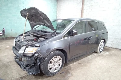 2013 年本田奥德赛自动变速器原始设备制造商 156K 英里 - LKQ371403634 — 第 1/3 张图片