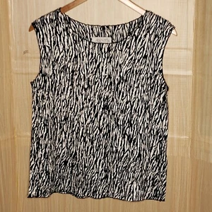 Casual Corner Damen Plus Vintage schwarz weiß Animal Print strukturiertes Top 1X - Bild 1 von 6
