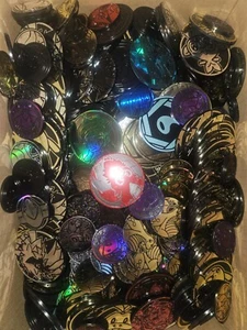 Pokemon Cards Official Flipping Coin - 10 Randomly Selected Diffrent Large Coins - Foto 1 di 2