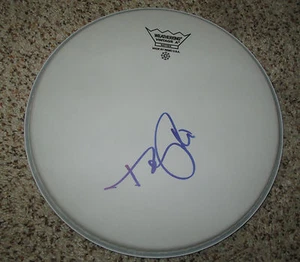 Tommy Lee Signed Remo 10 inch Drumhead Motley Crue - Picture 1 of 2