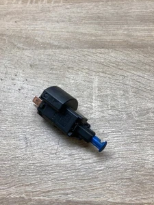 09132299 brake pedal sensor switch opel astra g - Picture 1 of 7