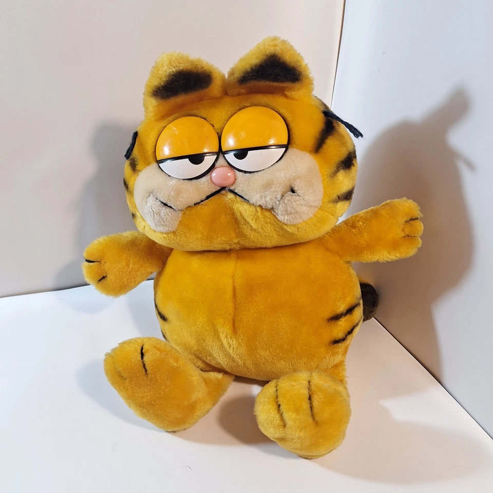 United Features 1978, 1981 Garfield The Cat 16" Plush Stuffed Animal  - Image 1 of 4