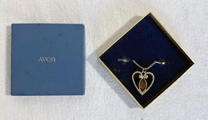 Vintage AVON Herz Halskette lila Faux Amethyst EUC mit Original Box - Bild 1 von 2