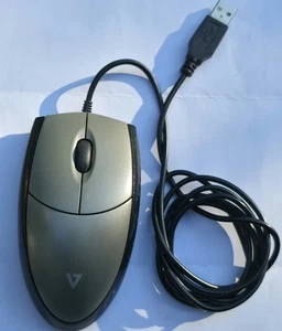 V7 MV3000010 Optical USB Mouse Wired Computer PC Laptop Accessory - Picture 1 of 2