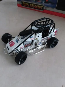 2001 TONY STEWART COPPER CLASSIC MIDGET CAR 1:24 ACTION XTREME 101610 - Picture 1 of 5