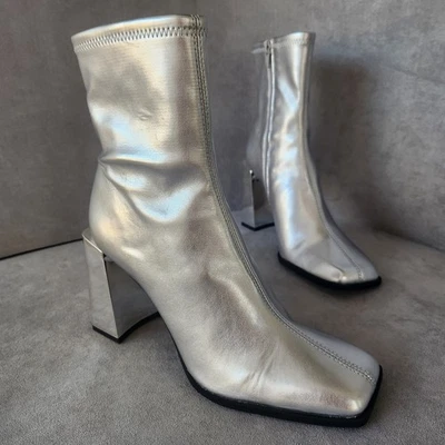 Gianni Bini 靴子 9.5 银色镜面粗跟边框方头全新 110 美元 — 第 1/4 张图片