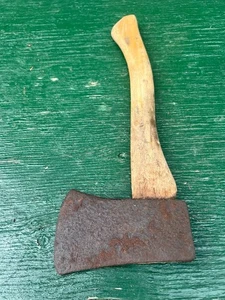 Vintage Tool Axe Hatchet 17" Long Wooden Handle with 4" Blade - Imagen 1 de 11