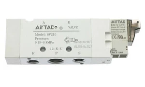 AIRTAC Elettrovalvole Aria Valvole 6V210-J06 AC220V 110V DC 12V 24V 6V210J06 - Foto 1 di 1