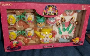 Vintage NIB Alice In Wonderland Play Tea Set Tootsie Toys - Picture 1 of 4
