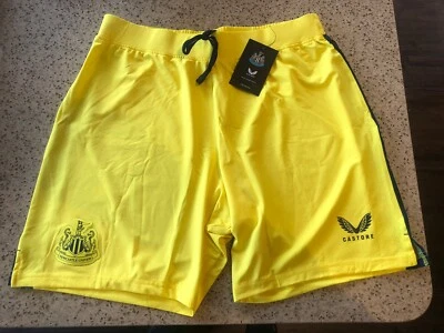 Pantalones Cortos de Fútbol Newcastle United 23/24 Tercera Alternativa Edición Jugador Castore Grande Foto 1 de 4