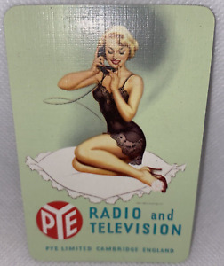 Carte à jouer unique fille Pye radio-télévision art pin up risquée années 60