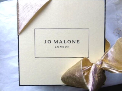 Jo Malone Velvet Rose & Oud Body Cream 200ml, Brand New & Gift Boxed - Image 1 of 4