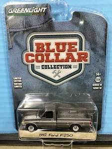 1/64 GREENLIGHT BLUE COLLAR 1992 FORD F-250 PICKUP TRUCK GRAY AND SILVER - Picture 1 of 2