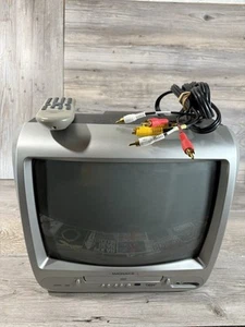 Magnavox 13” CRT TV DVD Combo CD130MW8 Front AV Inputs Retro Gaming W/ Remote - Picture 1 of 12