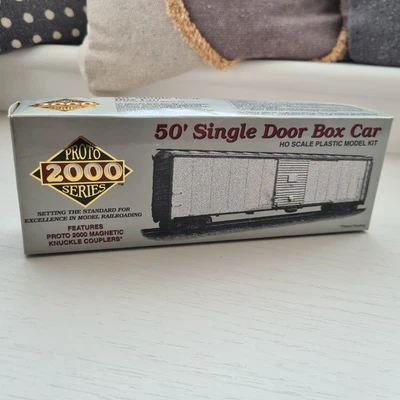 Proto 2000 Series 50' Single Door Box Car HO Scale Kit - 21785 GTW #595225 - Image 1 of 4