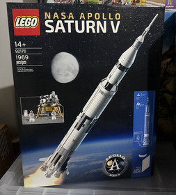*RARE* LEGO Ideas: Lego NASA Apollo Saturn V (92176) NIB RETIRED