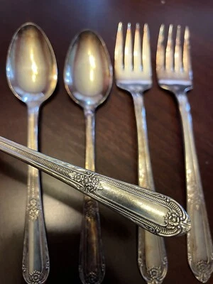 Talheres Rogers Cotillion Silverplate 4 Wm IS 2 colheres de chá/2 garfos para salada - Imagem 1 de 3