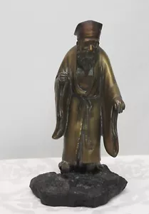 Antike japanische Bronzefigur des Heiligen Mannes - signiert auf der Rückseite, über Stein 13''h - Bild 1 von 8