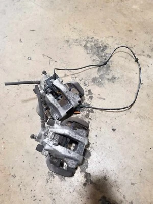 Juego de pinzas traseras izquierda y derecha mercedes clase 07-13 s cl w221 #59 Foto 1 de 4