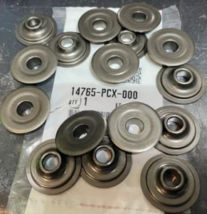 HONDA GENUINE VALVE SPRING RETAINERS 16PCS SET S2000 AP1 F20C ☆ 14765-PCX-000 ☆ - Picture 1 of 4