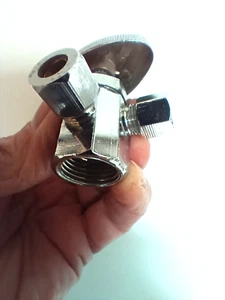 Dual Angle Stop Valve 1/2" FIP Inlet - 3/8" x 1/4" Outlets - Picture 1 of 3
