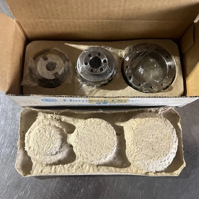 HARMONIC DRIVE SYSTEMS REDUCER GEAR CS-20-50-0334145 Nos Surplus - Image 1 of 4