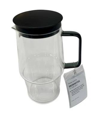 New IKEA SKINNFISK Pitcher with Lid Clear Glass 1.2 L (41 oz) 905.947.23 - Image 1 of 4